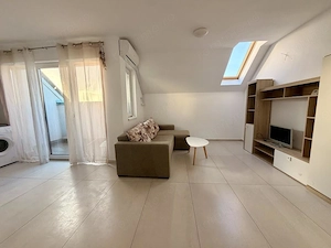 Apartament cu 2 camere, 51,9 mp utili - zona Buziasului - imagine 2