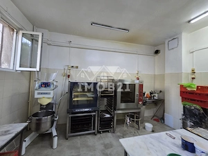 VANZARE SPATIU COMERCIAL PARTER  ZONA 9 MAI - imagine 2