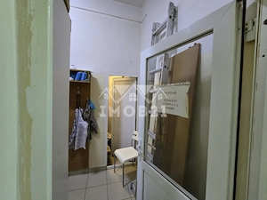 VANZARE SPATIU COMERCIAL PARTER  ZONA 9 MAI - imagine 13