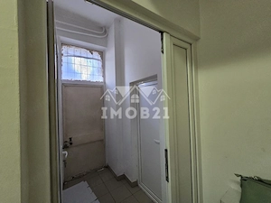 VANZARE SPATIU COMERCIAL PARTER  ZONA 9 MAI - imagine 15