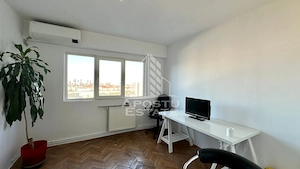 Apartament de vanzare cu 3 camere si boxa, decomandat, zona Dacia - imagine 4