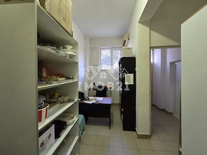 VANZARE SPATIU COMERCIAL PARTER  ZONA 9 MAI - imagine 3