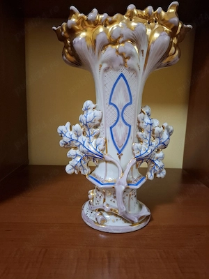 Vază veche,porțelan 