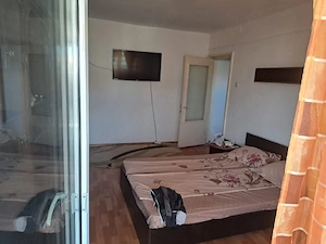 Proprietar închiriez apartament cu o camera,  localizat pe strada Transilvania, in imediata vecinata