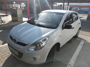 Vand hyundai i20 anul 2012 a 6  - imagine 3