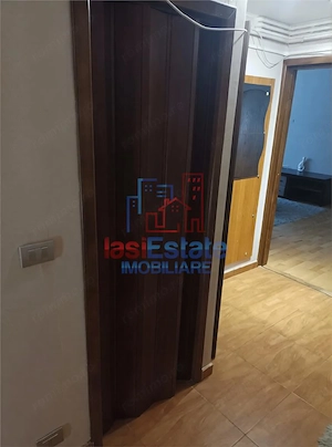 Apartament cu 3 camere de vanzare in Nicolina - 70 mp decomandat - imagine 4