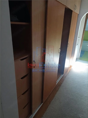 Apartament cu 3 camere de vanzare in Nicolina - 70 mp decomandat - imagine 5