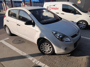 Vand hyundai i20 anul 2012 a 6  - imagine 5