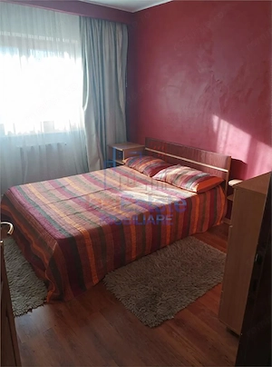 Apartament cu 3 camere de vanzare in Nicolina - 70 mp decomandat
