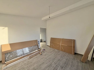 Apartament 2 camere, open space, etaj 2  in Chisoda  - imagine 2