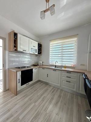Casa confortabila in Dumbravita .. complet mobilta si utilata  - imagine 8