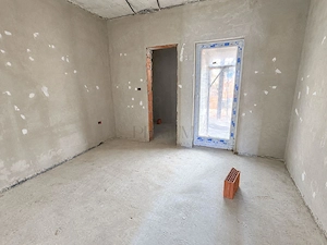 Duplex pe plan - canalizare - bucatarie inchisa - 3 bai - imagine 4
