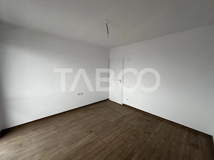 Apartament de vanzare 3 camere decomandate strada Doamna Stanca - imagine 4