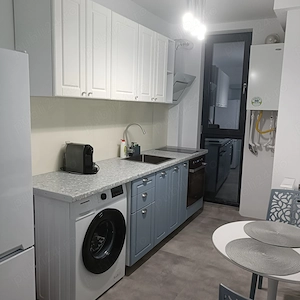 Vând apartament Năvodari mamaia nord la 100m de promenadă - imagine 5