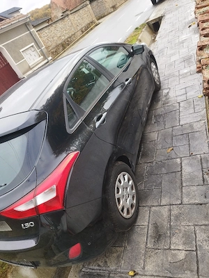 Vand Hyundai i30 1.4 dizel an 2012  - imagine 4