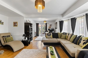 Vila / Casa superba cu 5 camere | 1032 mp teren | Sanpetru Brasov - imagine 7