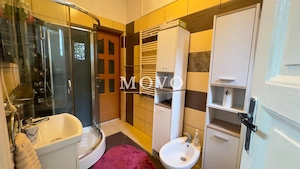 Casa individuala cu 4 camere, 2 fronturi stradale, zona Lipovei. - imagine 9