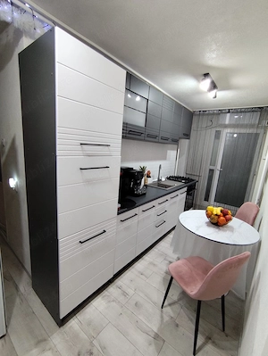 Apartament de vânzare, 2 camere, zona Bld. Nicolae Titulescu