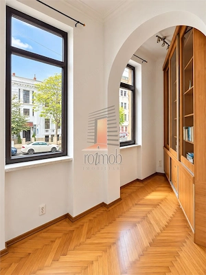 Gradina Icoanei, apartament 3 camere in vila parter inalt D+P+1 etaj - imagine 3