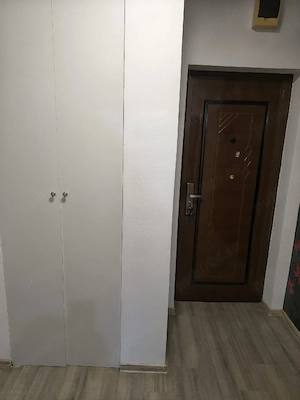 vand apartament 2 camere - imagine 6