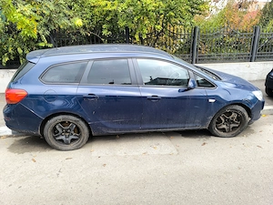 Opel Astra J - imagine 4