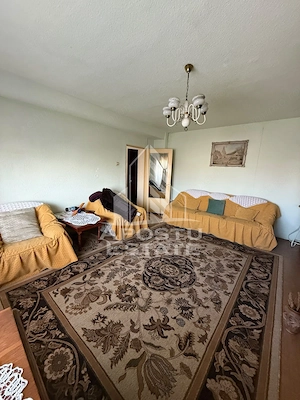 Apartament cu 3 camere, 2 bai, de vazare, etaj intermediar, Gaiesti - imagine 3