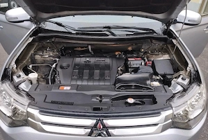 mitsubishi outlander - imagine 2