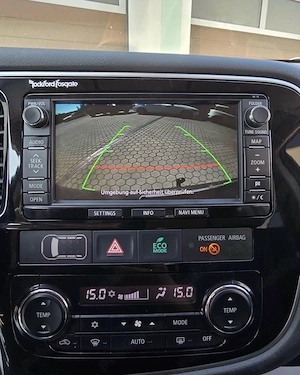 mitsubishi outlander - imagine 4
