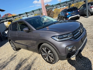 VW T-Cross - Motor 1.0 TSI 110 cp - An 2  km - imagine 8