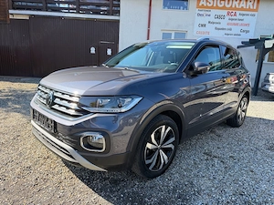 VW T-Cross - Motor 1.0 TSI 110 cp - An 2  km