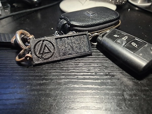 Breloc chei Linkin Park imprimat 3D