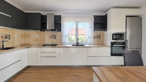 Casa individuala | 5 camere | 136 mp | Confort si intimitate | Chisoda - imagine 5
