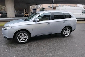 mitsubishi outlander - imagine 9
