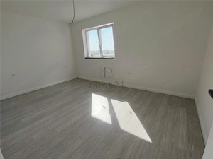 Duplex 4 camere - dormitor la parter - toate utilitatile - teren generos - imagine 5