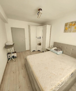 SHOPPING CITY - 2 CAMERE - DECOMANDAT - CENTRALA- ETAJ 2 - LOC PARCARE - imagine 4