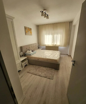 SHOPPING CITY - 2 CAMERE - DECOMANDAT - CENTRALA- ETAJ 2 - LOC PARCARE - imagine 3