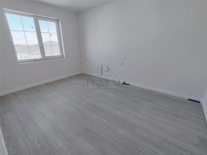 Duplex 4 camere - dormitor la parter - toate utilitatile - teren generos - imagine 6