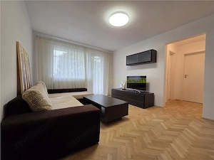 Apartament renovat 3 camere zona Garii - imagine 7