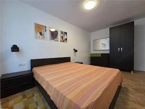 Apartament renovat 3 camere zona Garii - imagine 12