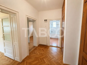 Apartament la casa de inchiriat 3 camere zona Sub Arini din Sibiu - imagine 14