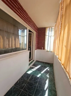Apartament 2 camere  decomandat model mare etaj 3 Freidorf langa Liceul Auto centrala proprie - imagine 5