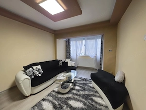 Apartament cu 4 camere, mobilat și utilat, 78 mp, pe Bd. Regele Mihai I - imagine 2