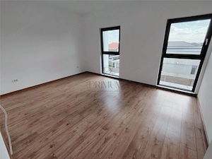 Comision 0 - Duplex 5 camere - despartit prin C.T. - finalizat - imagine 5