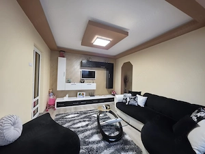 Apartament cu 4 camere, mobilat și utilat, 78 mp, pe Bd. Regele Mihai I