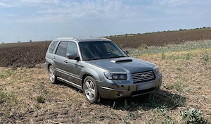 Subaru Forester 2.5XT Turbo - imagine 4