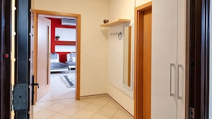 Apartament de inchiriat 3 camere, 70 mp, mobilat  Zona Olimpia - imagine 5