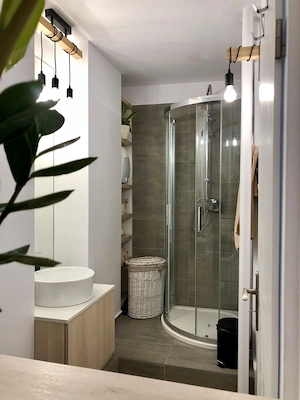 Apartament 2 camere | Take Ionescu | Etaj 9/10 | Centrala proprie | - imagine 2