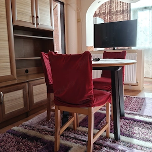Închiriez apartament 2 camere Centrala - imagine 3