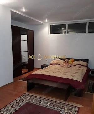 Casa cu 6 camere de inchiriat | Centrala | Parcare | - imagine 6