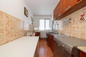 Apartament cu 2 camere decomandat   Săcele, Electroprecizia - imagine 3